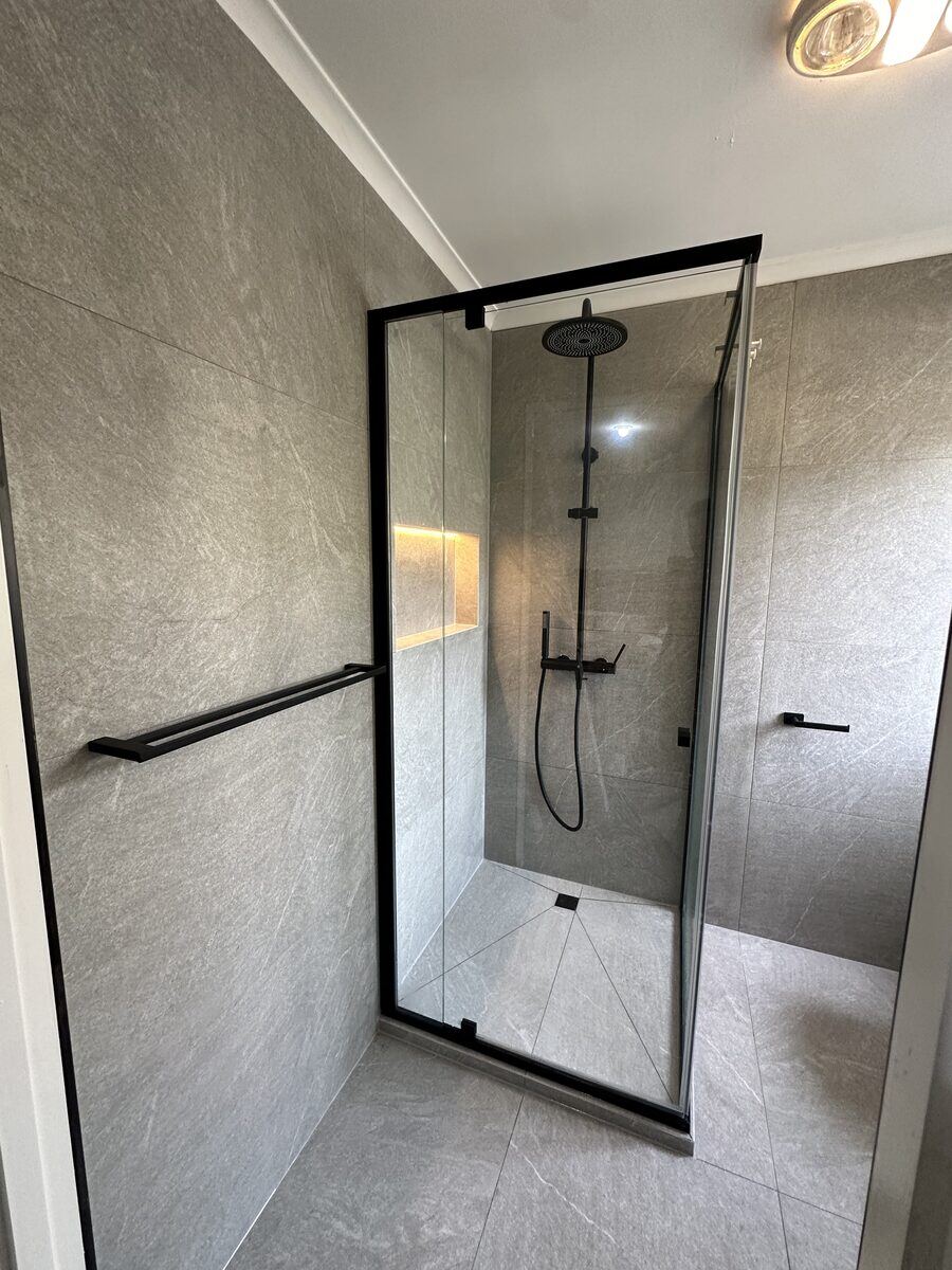 Standard Bathroom Makeover